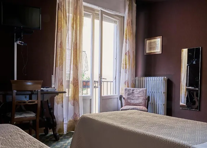 Bridge Hotell